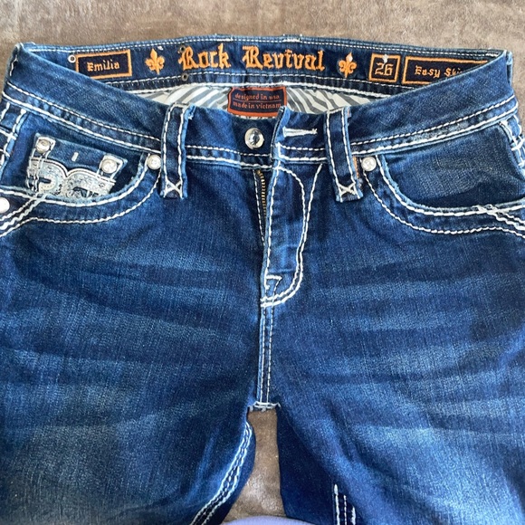 Jeans - Picture 2 of 3